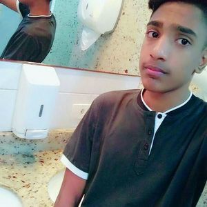 Meet your Posher, Zaeem